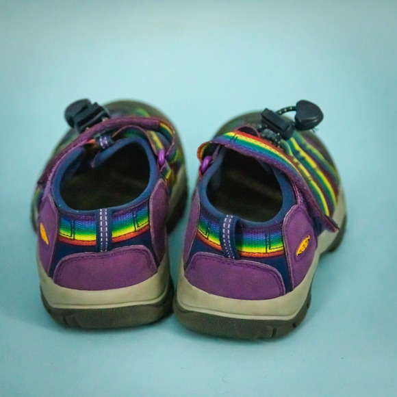 Keen Size 11 Newport H2 Rainbow Purple Outdoor Walking Water Shoes Sandals - Picture 5 of 7